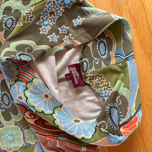 Colorful Japanese motif midi skirt - Picture 5 of 5